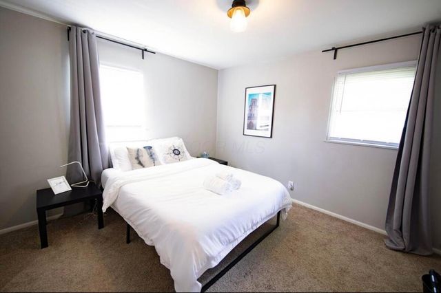 221 Lincolnshire Road, Columbus, OH 43230