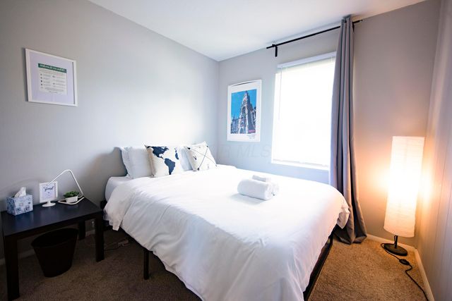 221 Lincolnshire Road, Columbus, OH 43230