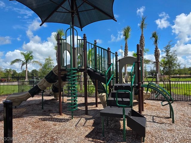 8113 Haley Creek WAY, Lehigh Acres, FL 33971