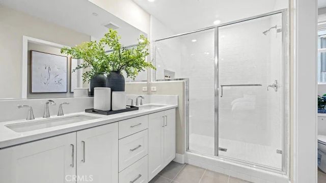 701 Sonia, Irvine, CA 92618