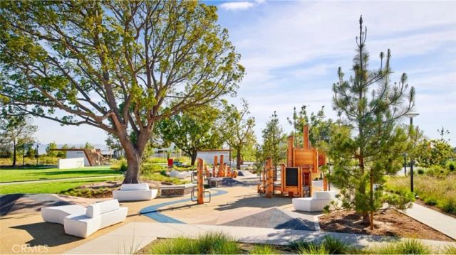 701 Sonia, Irvine, CA 92618