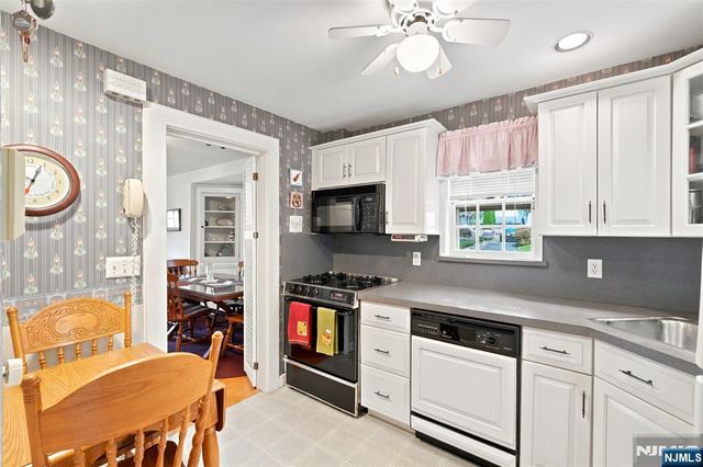 688 Bogert Road, River Edge, NJ 07661