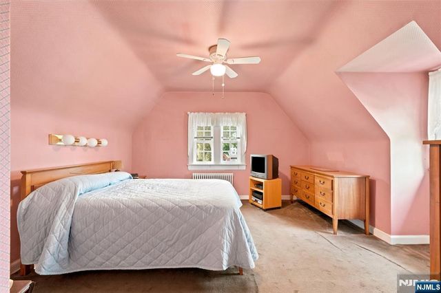 688 Bogert Road, River Edge, NJ 07661