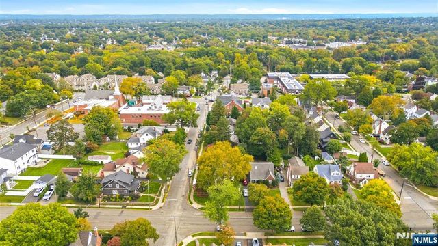 688 Bogert Road, River Edge, NJ 07661