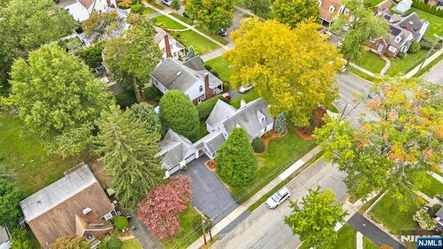 688 Bogert Road, River Edge, NJ 07661