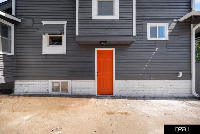 2866 Redick Avenue, Omaha, NE 68112