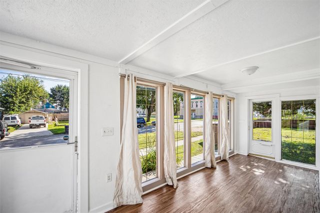 1204 Fremont Street, Des Moines, IA 50316