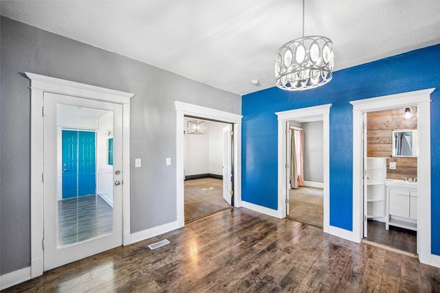 1204 Fremont Street, Des Moines, IA 50316