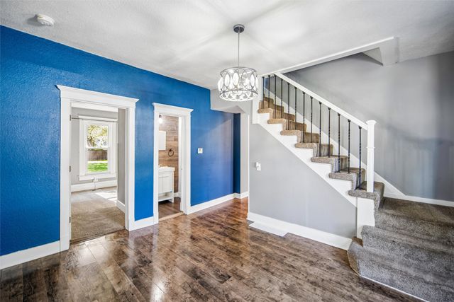1204 Fremont Street, Des Moines, IA 50316