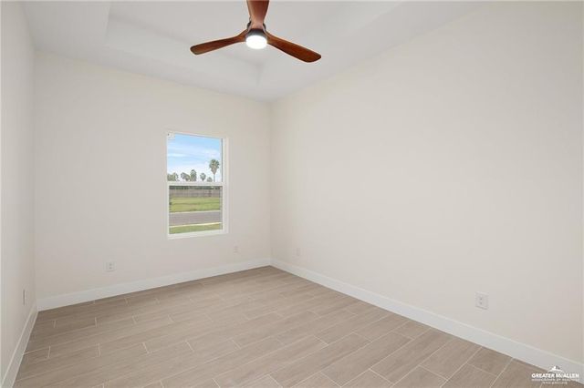 906 La Laguna Road, Mission, TX 78572