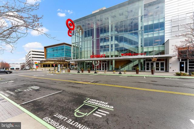 7962 YANCEY DR, Falls Church, VA 22042