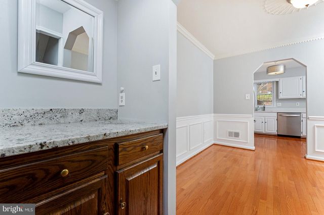 7962 YANCEY DR, Falls Church, VA 22042