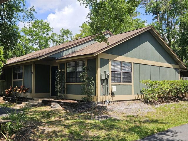 1003 WILLOW POND DRIVE, Safety Harbor, FL 34695