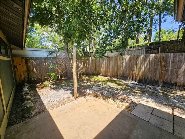 1003 WILLOW POND DRIVE, Safety Harbor, FL 34695
