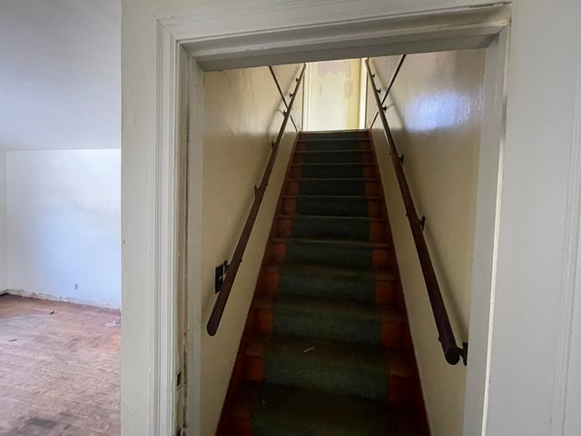 7339 Jefferson Avenue, Hammond, IN 46324