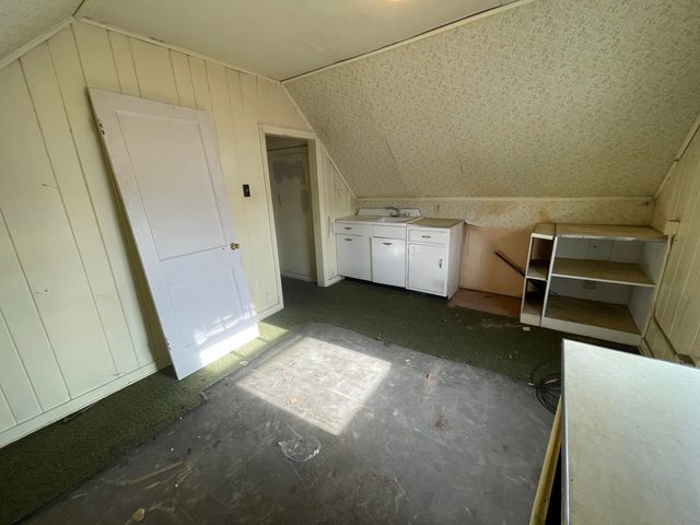 7339 Jefferson Avenue, Hammond, IN 46324