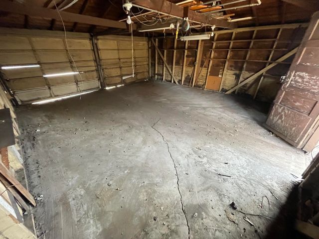 7339 Jefferson Avenue, Hammond, IN 46324