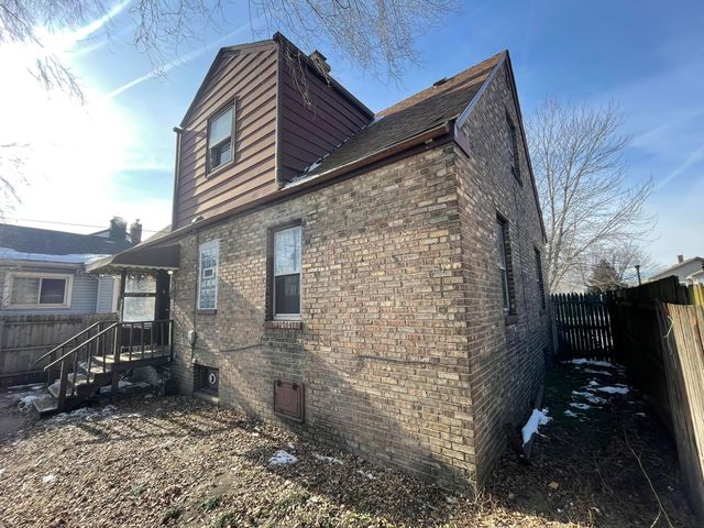7339 Jefferson Avenue, Hammond, IN 46324