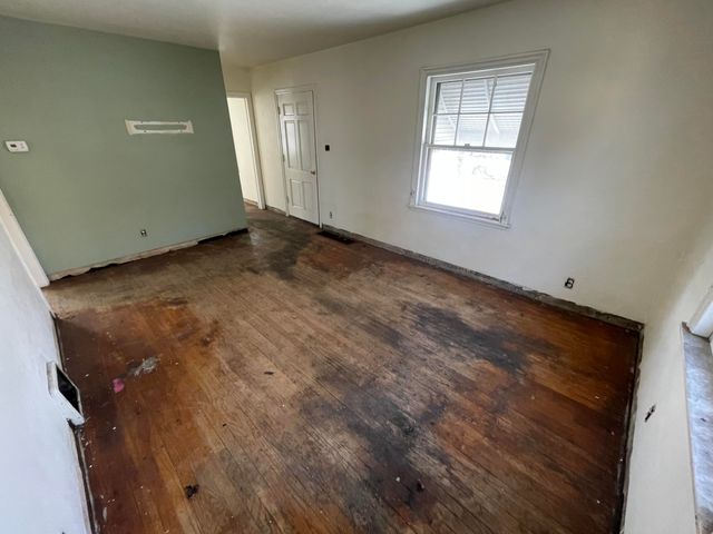 7339 Jefferson Avenue, Hammond, IN 46324