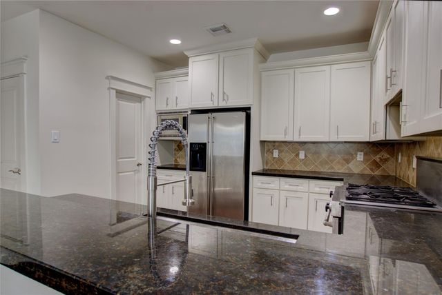 3230 La Branch Street, Houston, TX 77004