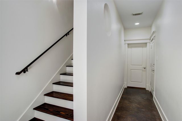 3230 La Branch Street, Houston, TX 77004