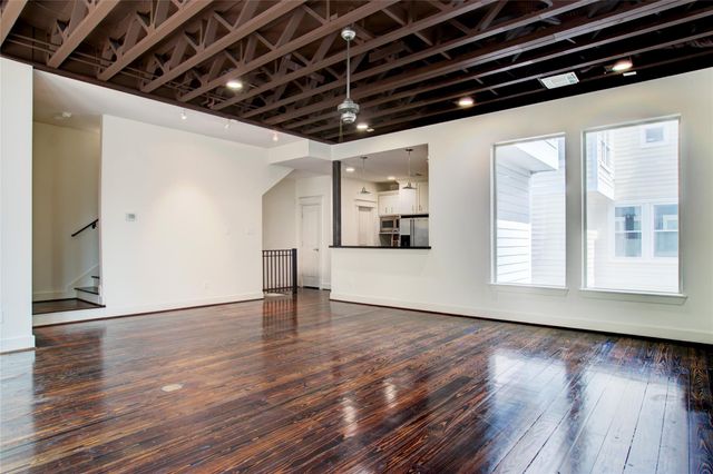 3230 La Branch Street, Houston, TX 77004