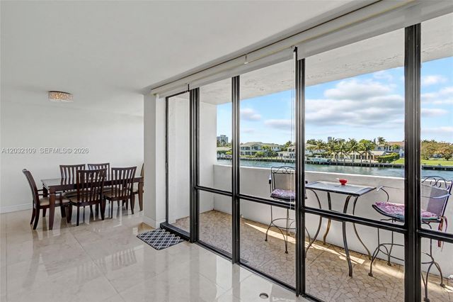 2017 S Ocean Dr 209, Hallandale Beach, FL 33009