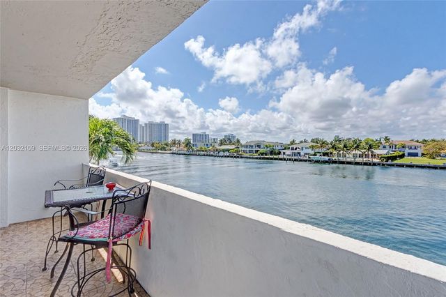 2017 S Ocean Dr 209, Hallandale Beach, FL 33009