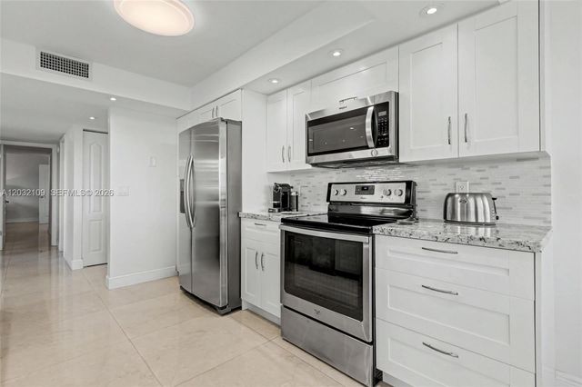 2017 S Ocean Dr 209, Hallandale Beach, FL 33009