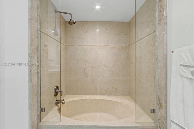 2017 S Ocean Dr 209, Hallandale Beach, FL 33009