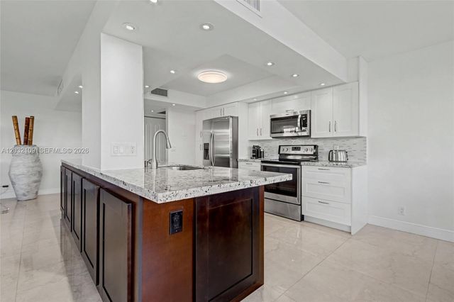2017 S Ocean Dr 209, Hallandale Beach, FL 33009