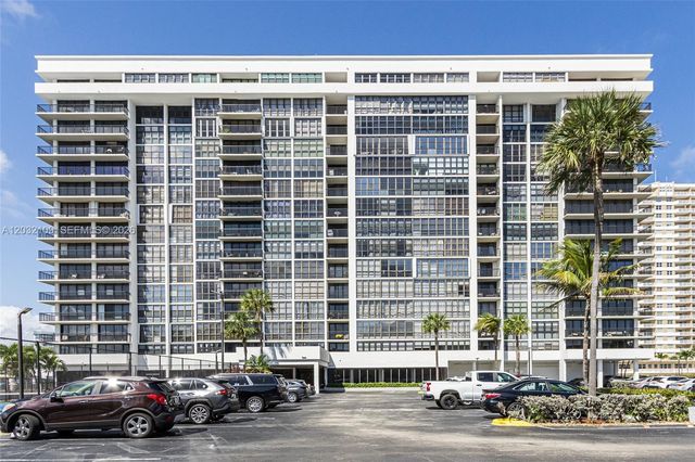 2017 S Ocean Dr 209, Hallandale Beach, FL 33009