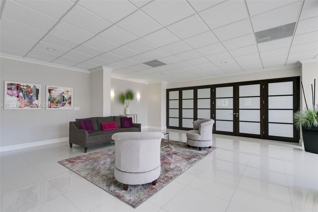 2017 S Ocean Dr 209, Hallandale Beach, FL 33009