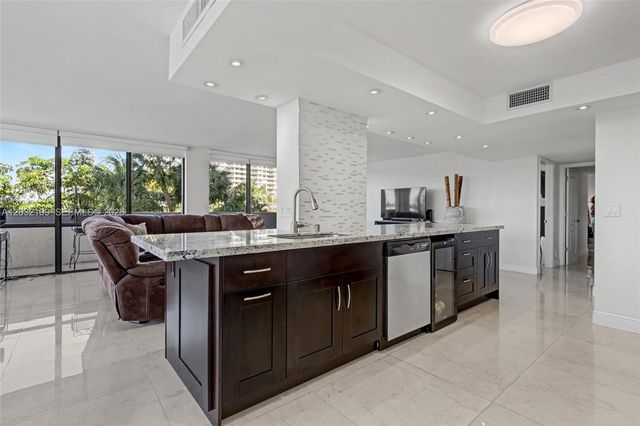 2017 S Ocean Dr 209, Hallandale Beach, FL 33009