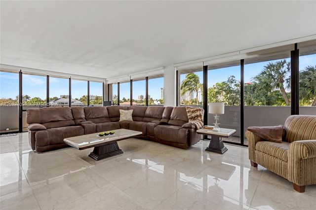 2017 S Ocean Dr 209, Hallandale Beach, FL 33009