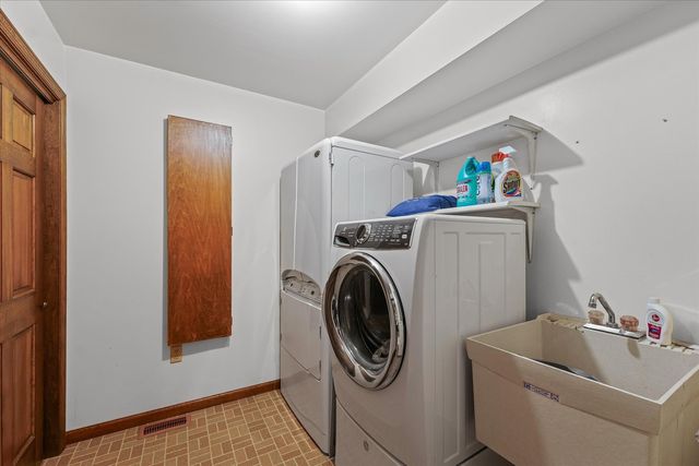 112 Dakota Drive, Loda, IL 60948