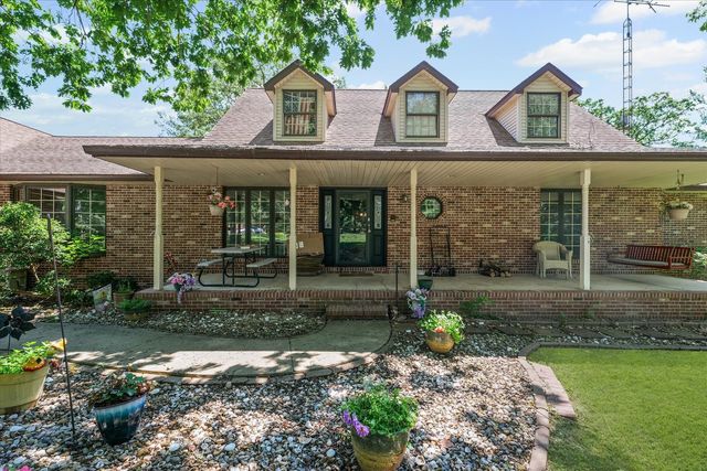 112 Dakota Drive, Loda, IL 60948