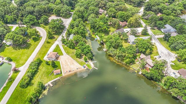 112 Dakota Drive, Loda, IL 60948