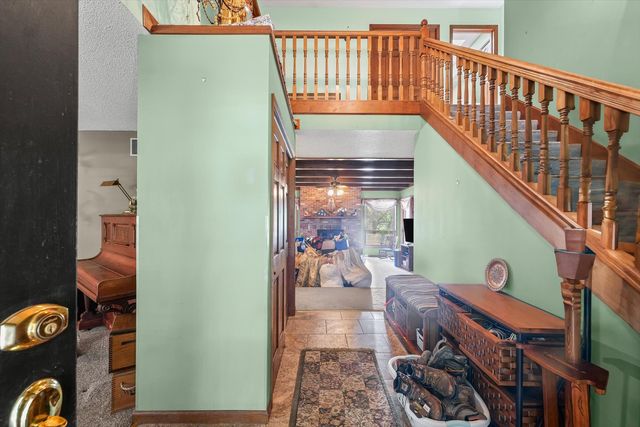 112 Dakota Drive, Loda, IL 60948