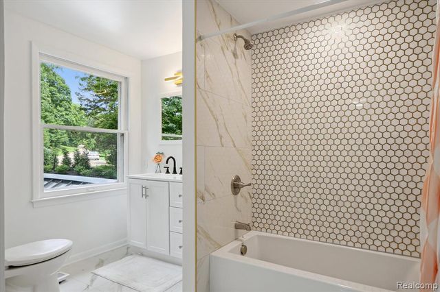 47103 Timberlane Street, Northville, MI 48167
