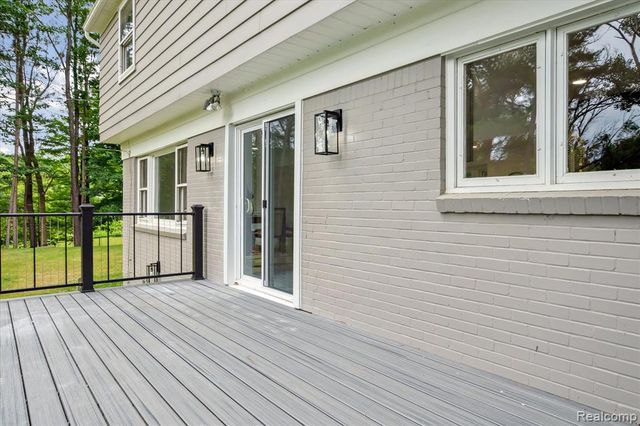 47103 Timberlane Street, Northville, MI 48167