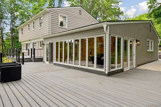 47103 Timberlane Street, Northville, MI 48167