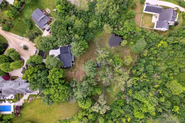 47103 Timberlane Street, Northville, MI 48167