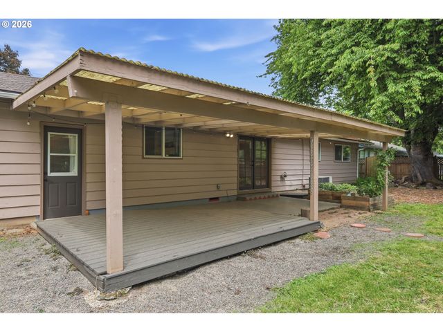 132 FORMAC Ave, Eugene, OR 97404