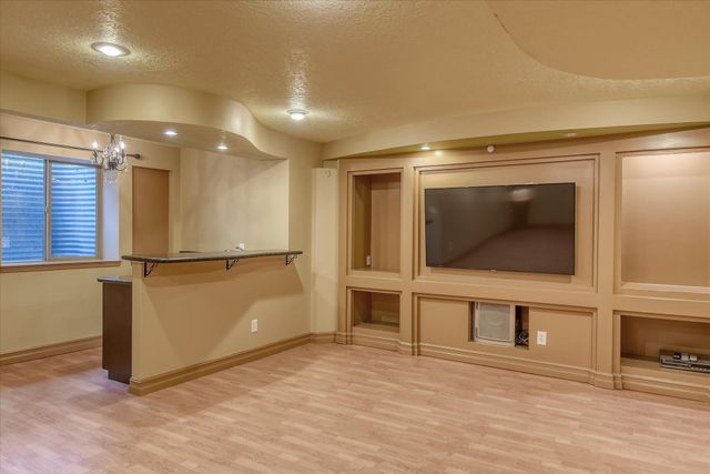 11604 N GALAHAD Dr, Spokane, WA 99218
