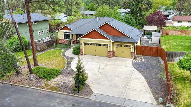 11604 N GALAHAD Dr, Spokane, WA 99218