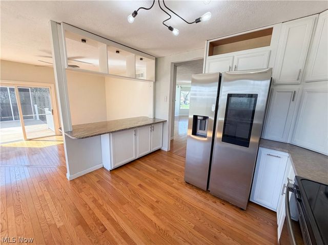 7049 Woodland Avenue, Chagrin Falls, OH 44023