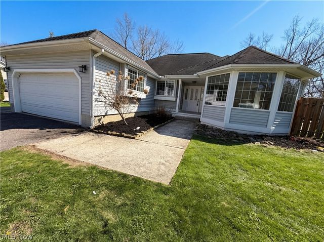 7049 Woodland Avenue, Chagrin Falls, OH 44023