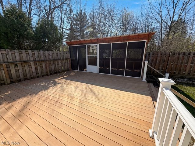 7049 Woodland Avenue, Chagrin Falls, OH 44023