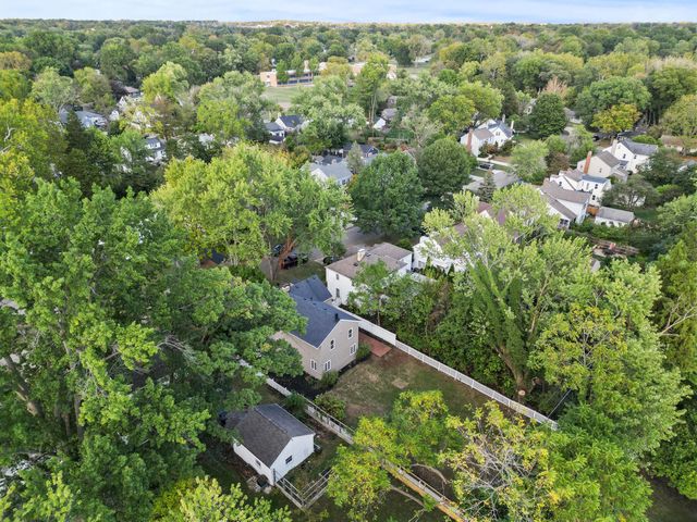 243 E Schreyer Place, Columbus, OH 43214